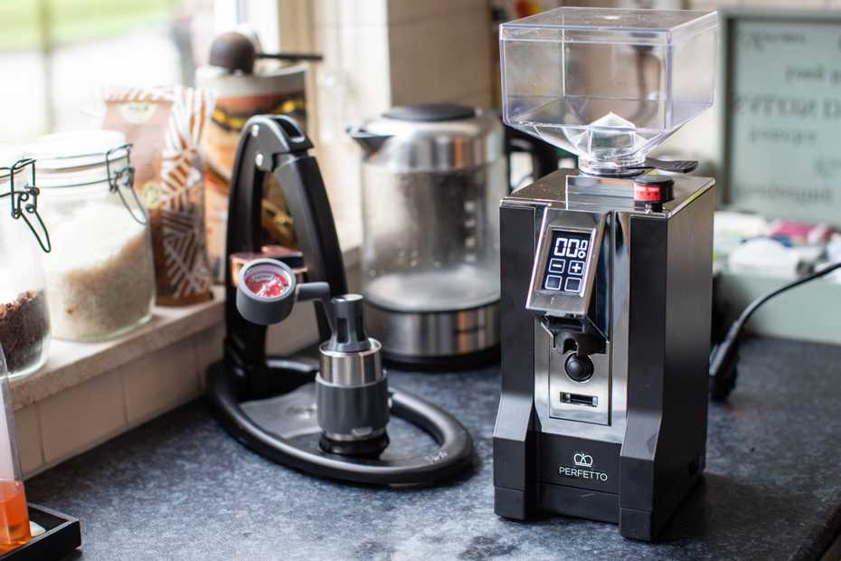 Eureka Mignon Perfetto coffee grinder first impressions Snoffeecob